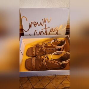 Crown Vintage Tan Sandals